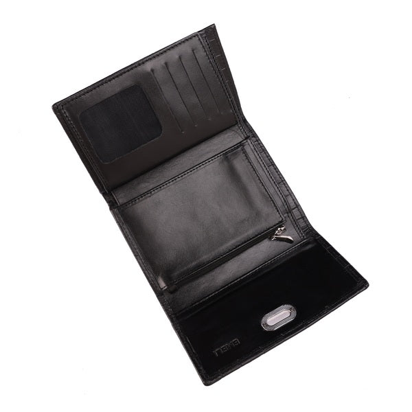 محفظة جلدية بإغلاق بأزرار معدنية