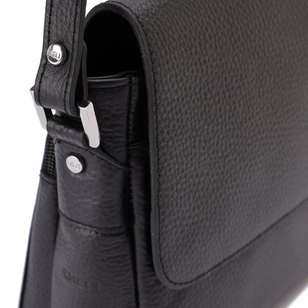 Alina – Multi-Pocket Leather Crossbody Bag