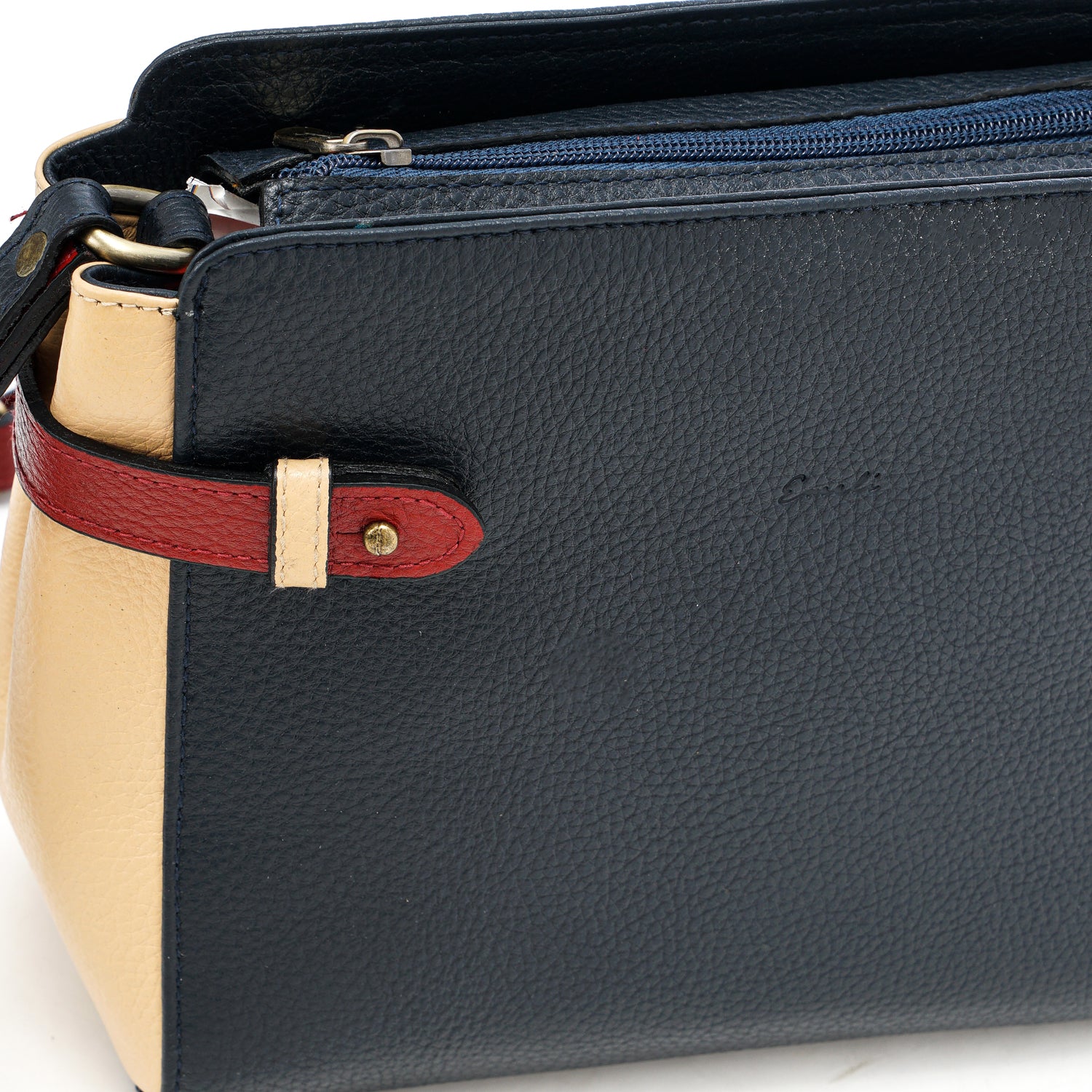 #color_Navy Blue * Beige * Burgundy Matt
