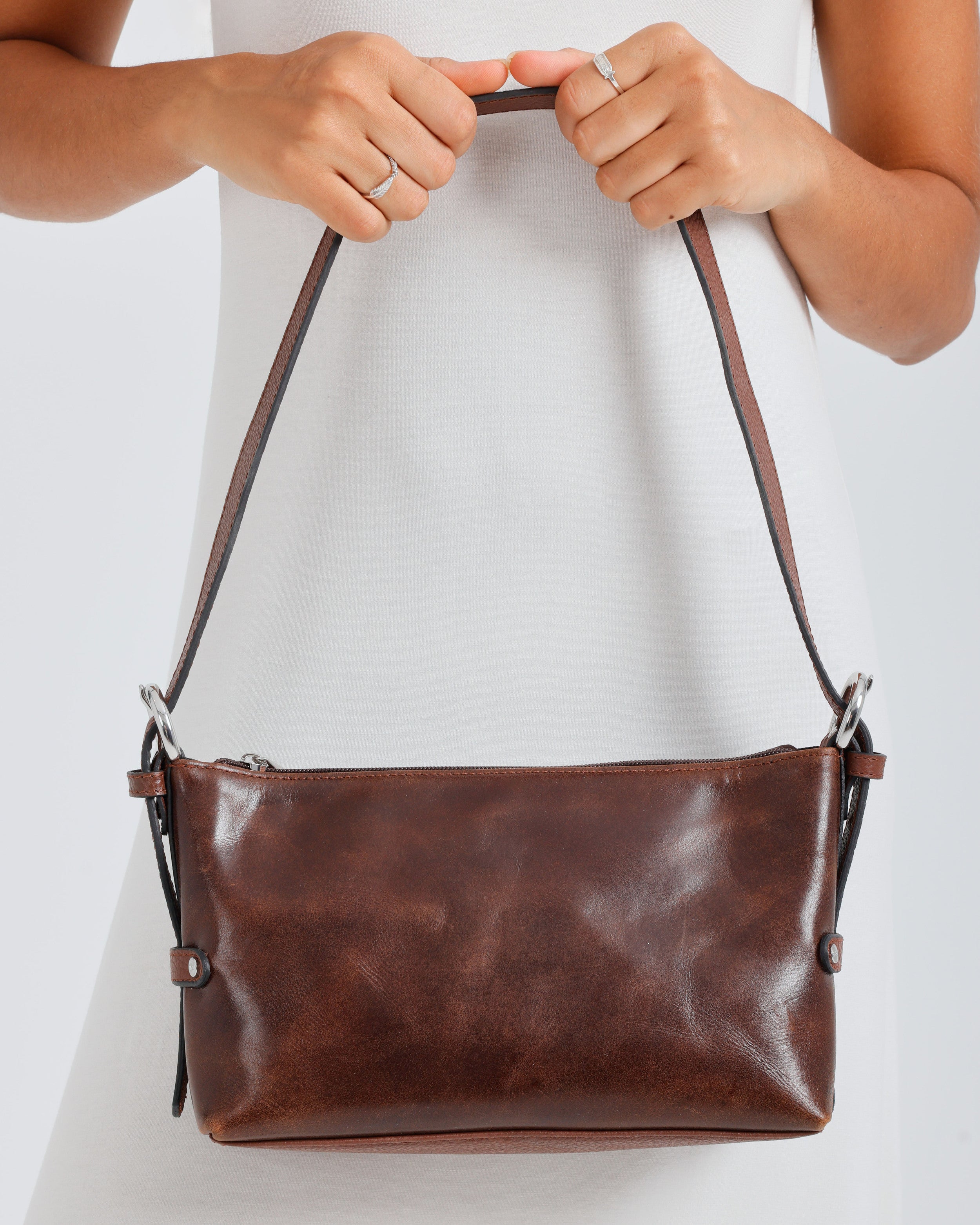 #color_Vintage Brown