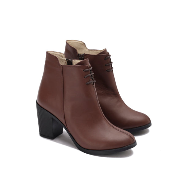 Leather High Heeled Laced Boots