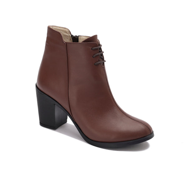 Leather High Heeled Laced Boots