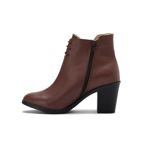 Leather High Heeled Laced Boots