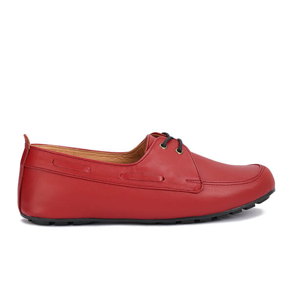 حذاء بدون رباط من الجلد