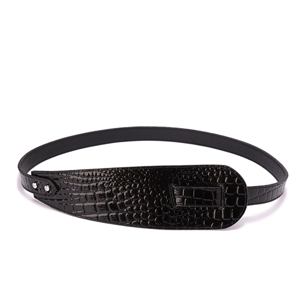 Wide Crossed Belt