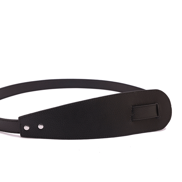Wide Crossed Belt