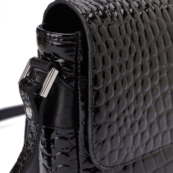 Alina – Multi-Pocket Leather Crossbody Bag