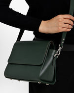 Alana – Leather Crossbody Bag