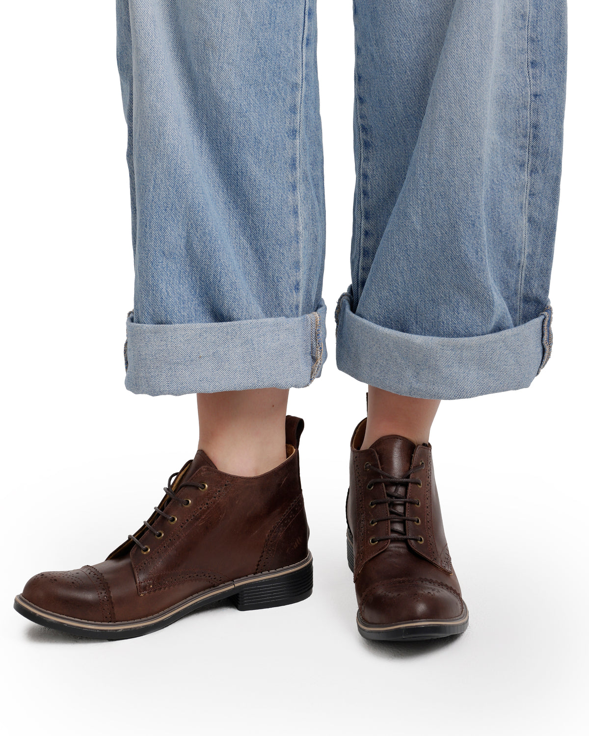 Brogue Ankle Leather Boots