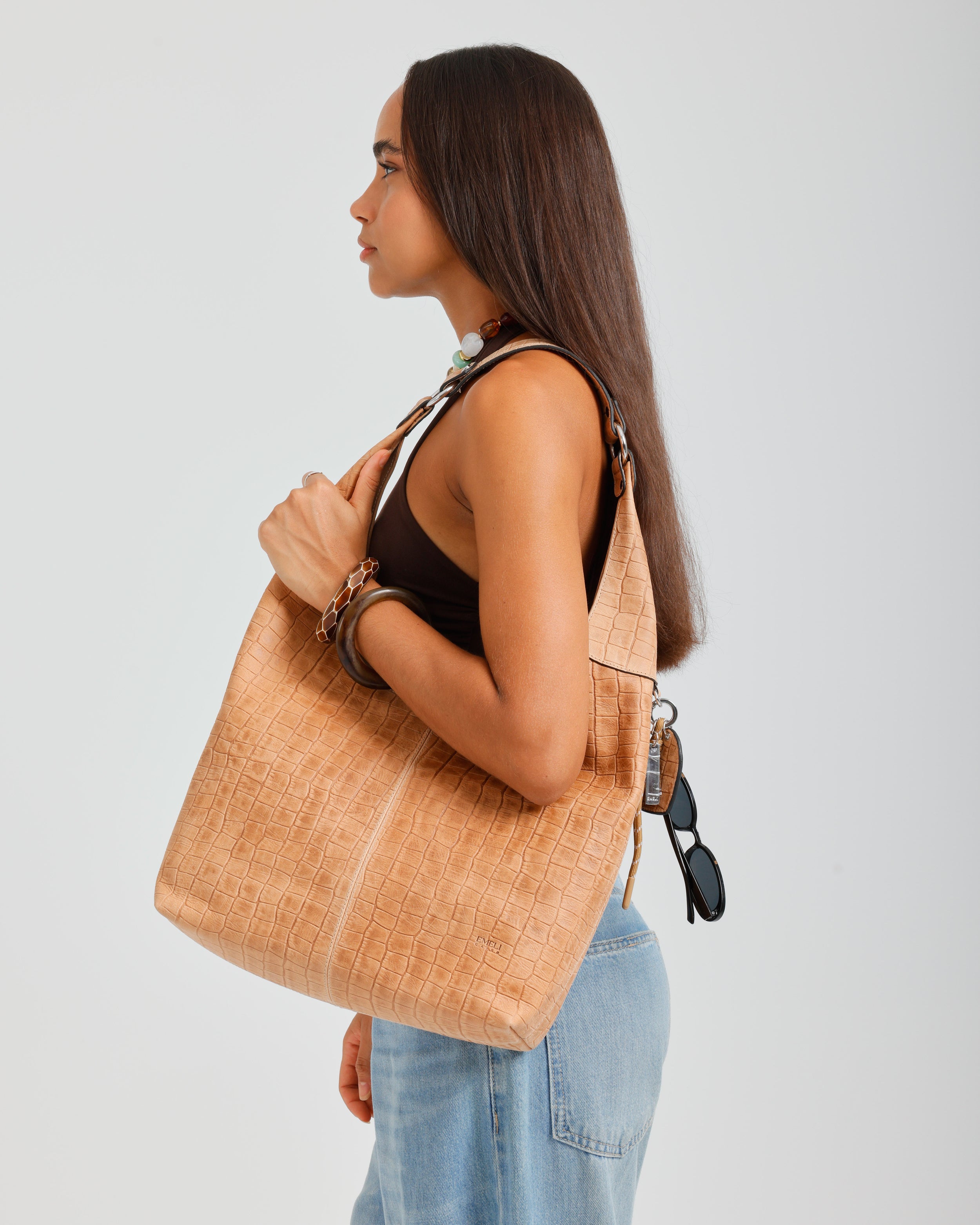 #color_Vintage Beige Print