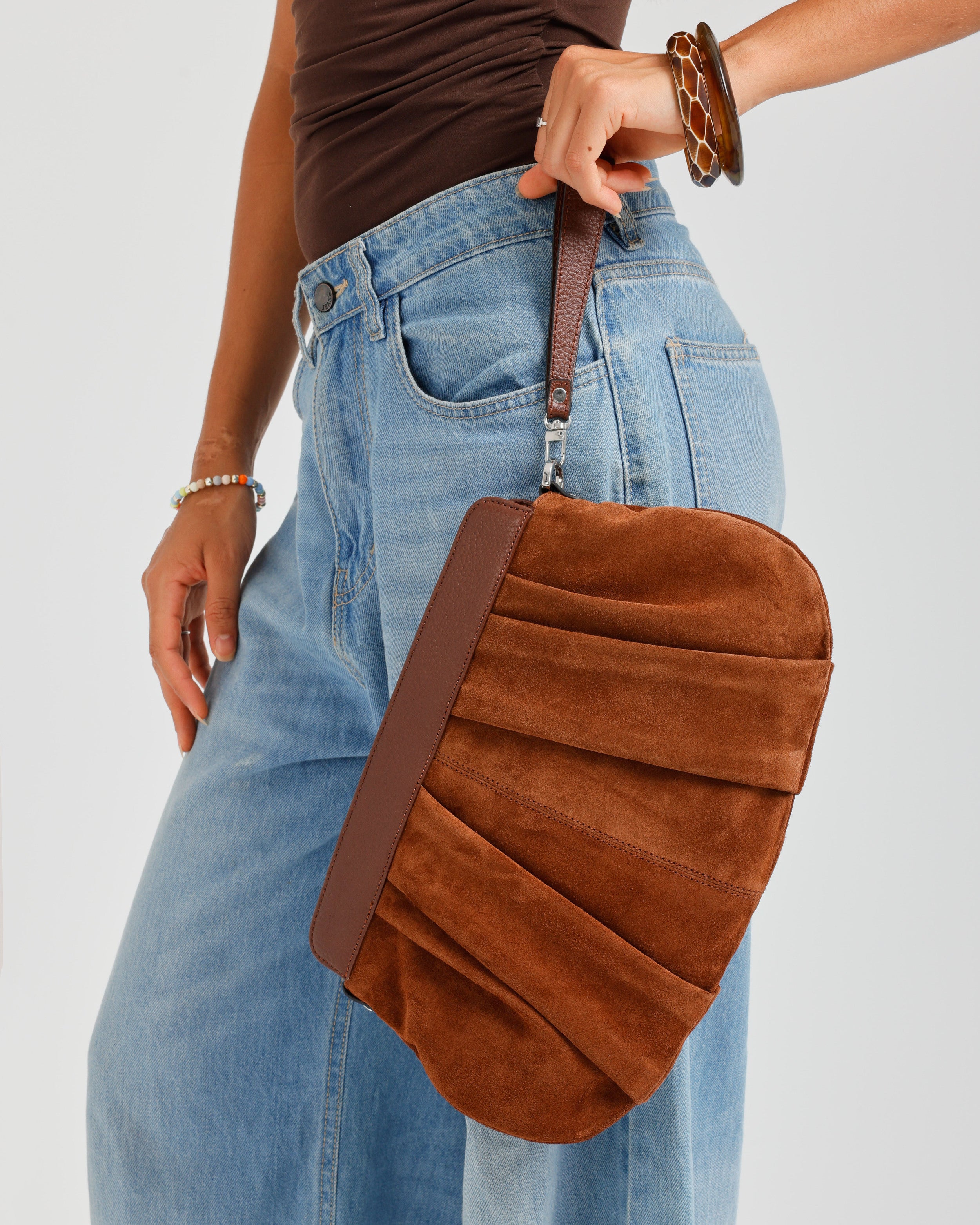 #color_Brown Suede