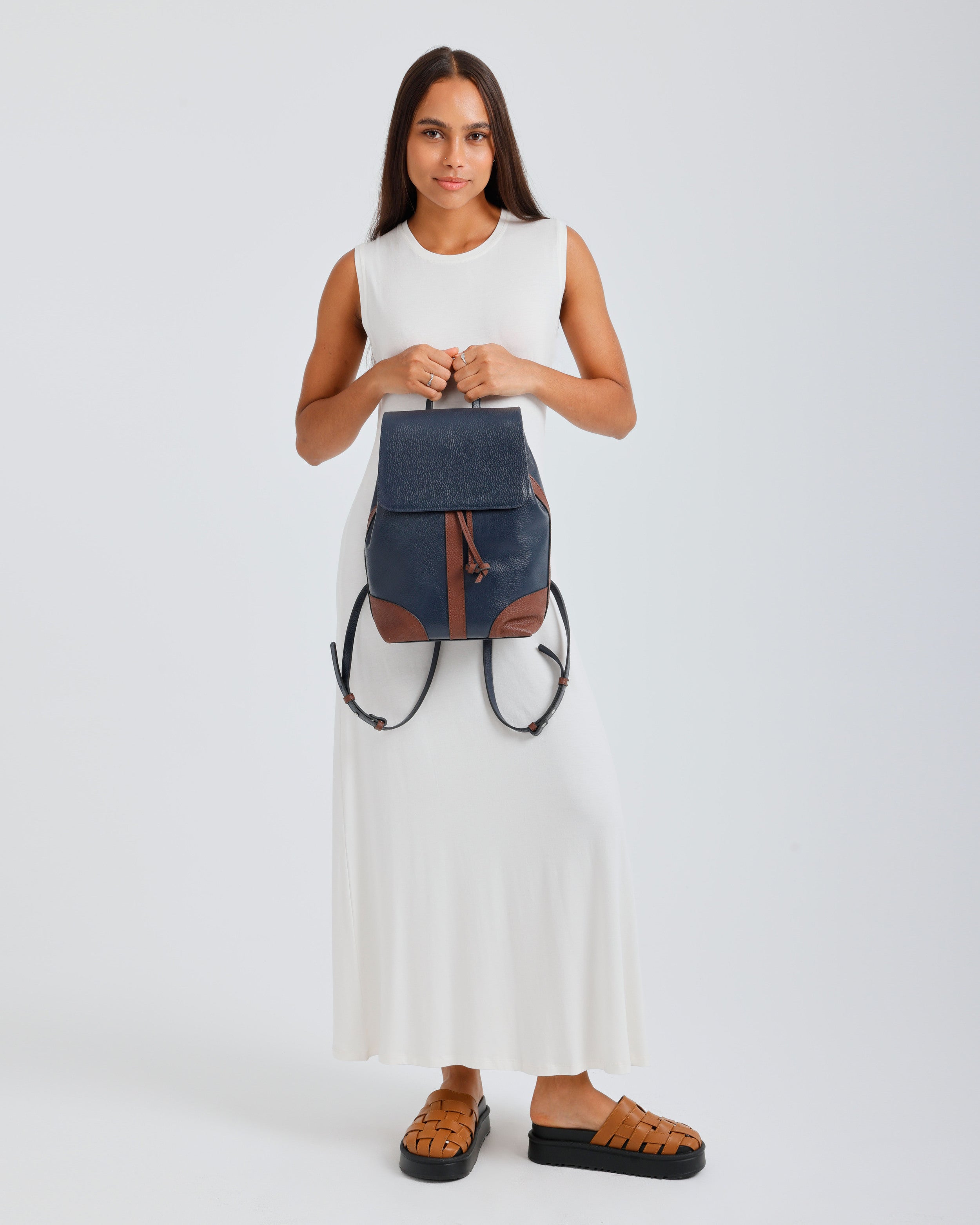 #color_Navy Blue * Brown Matt