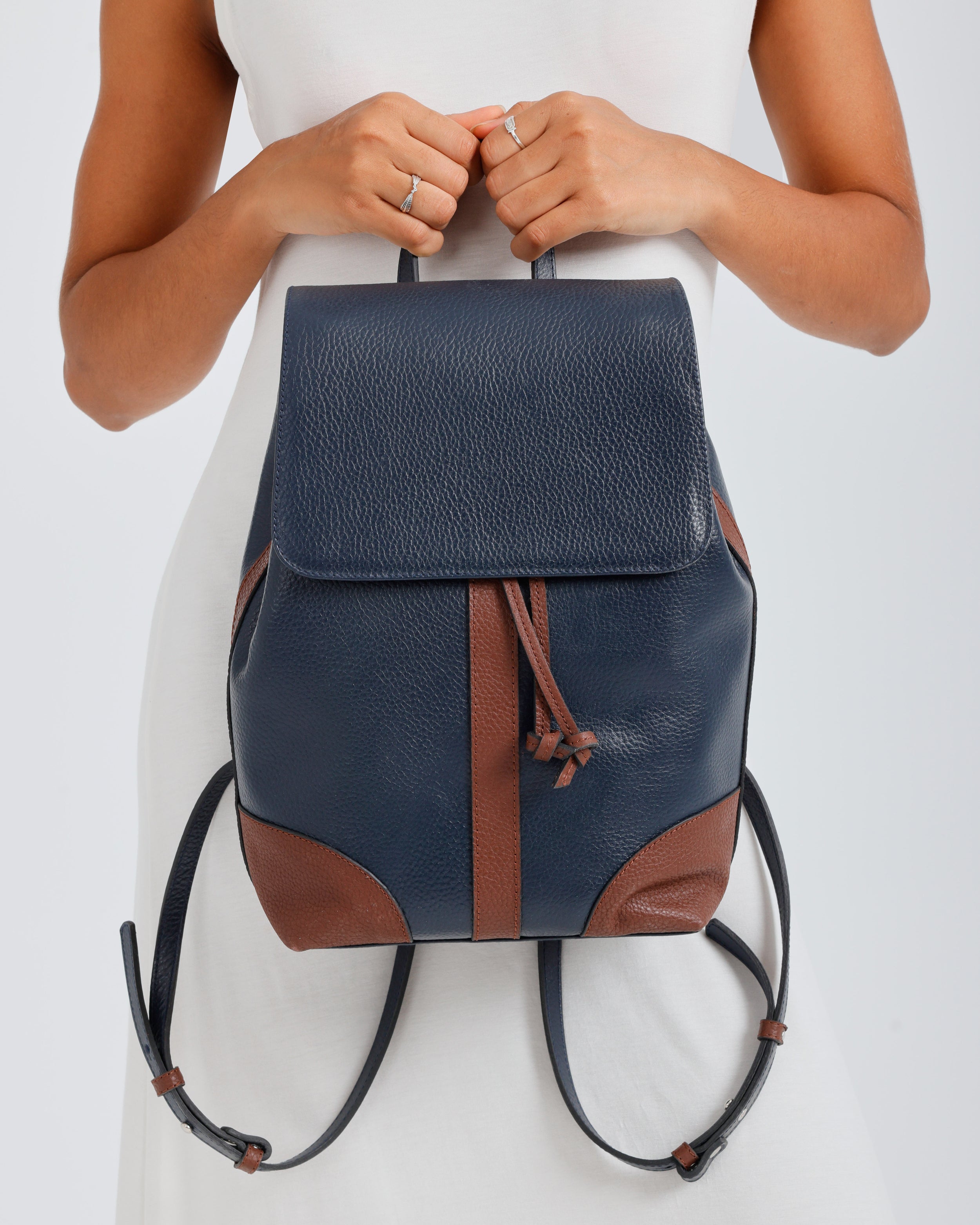 #color_Navy Blue * Brown Matt
