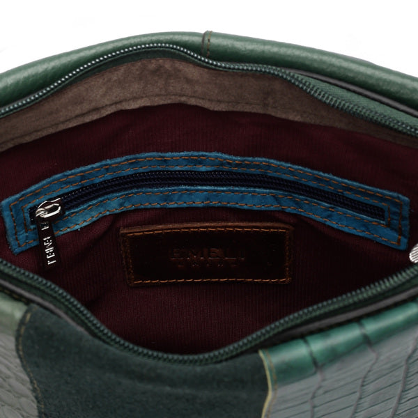 Tara – Multi-Patch Leather Crossbody Bag