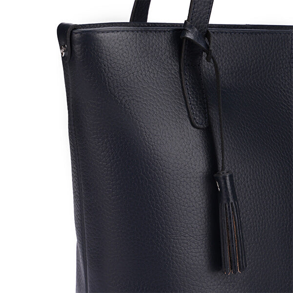 Cyra – Leather Tassel Tote Bag