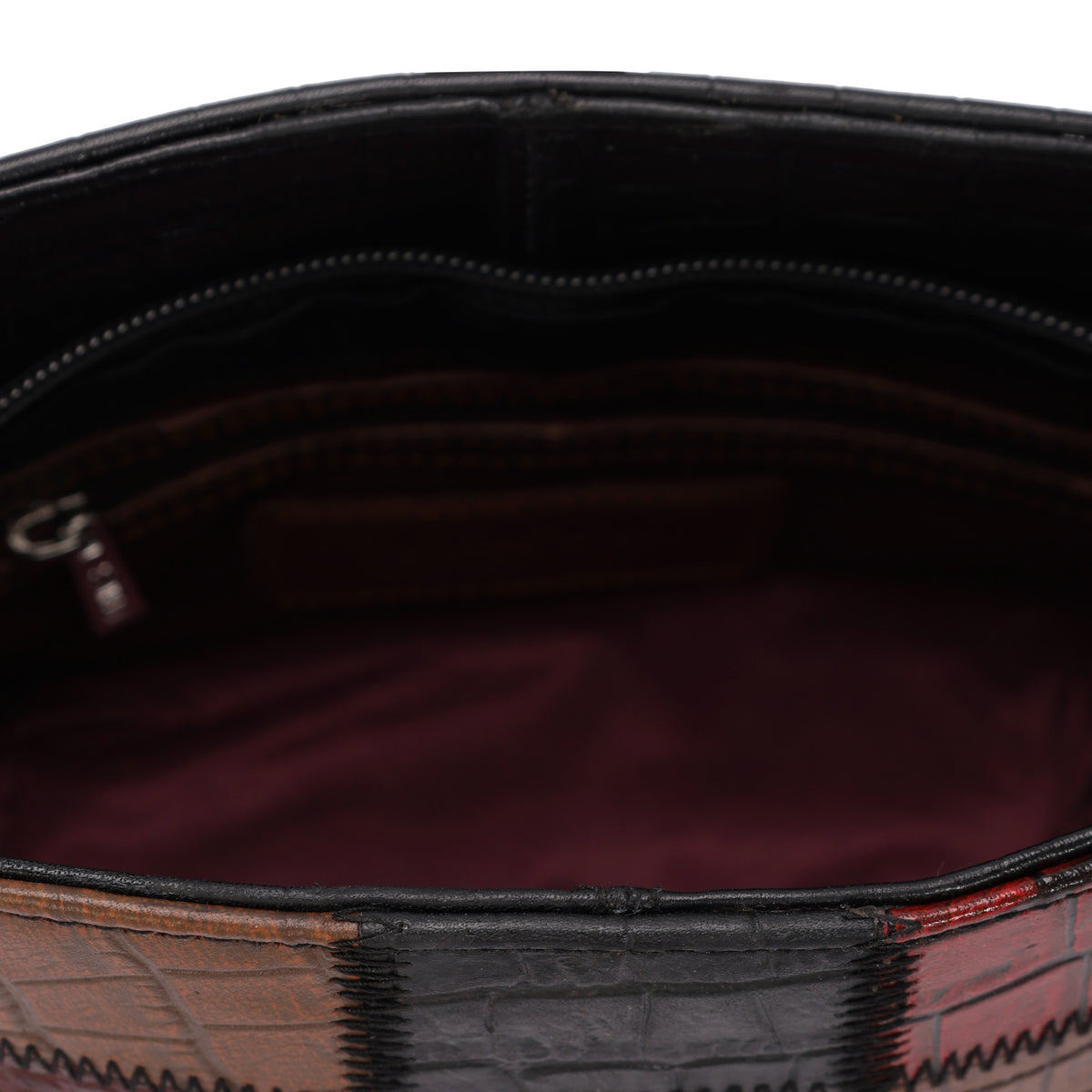 Tara – Leather Crossbody Bag with Buckle