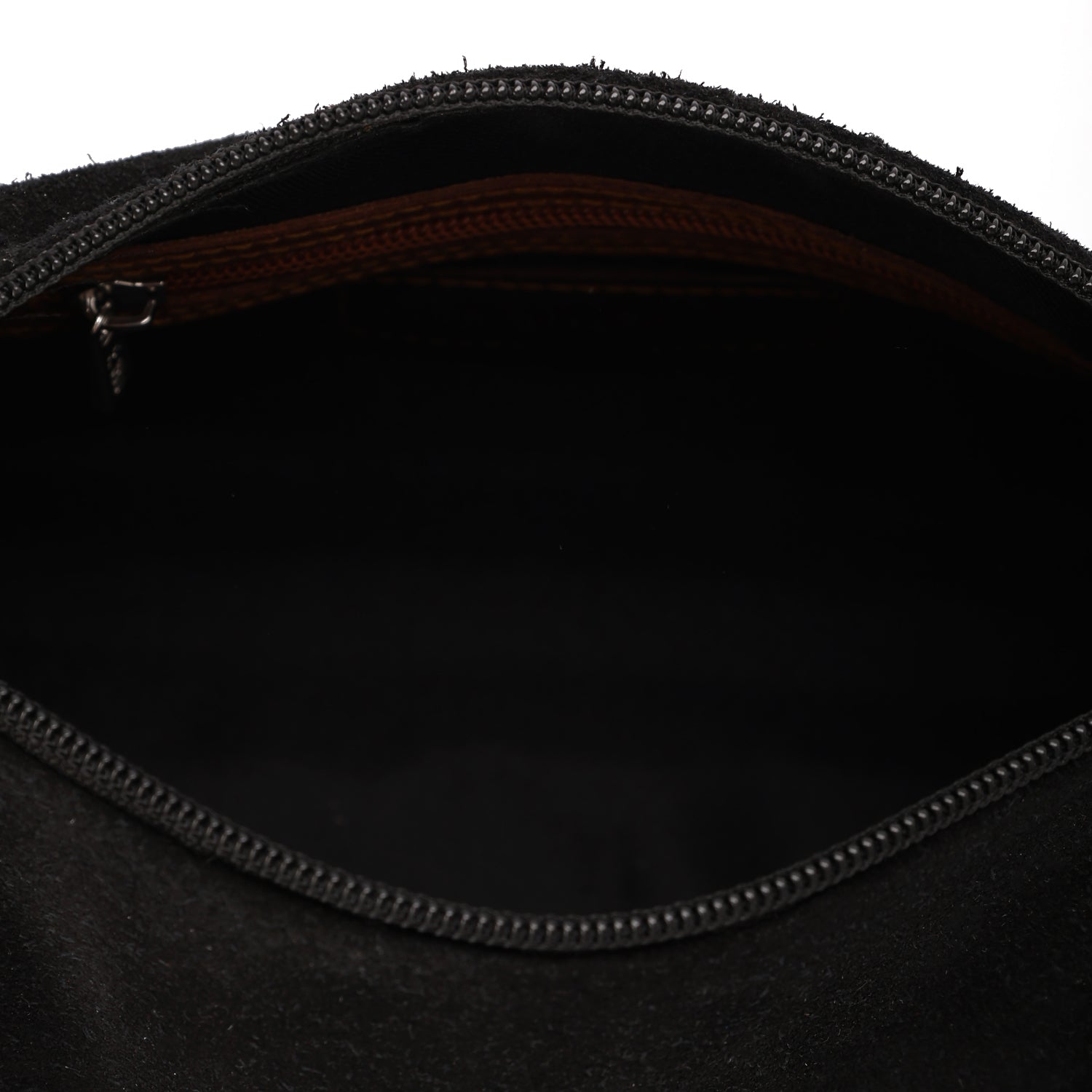 #color_Black Suede